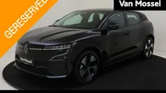 Zwart Gebruikt 2023 Renault Mégane Evolution Hatchback | € 24.930 (Super prijs)