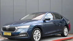 Blauw Gebruikt 2021 Skoda Octavia Business Line Hatchback | € 18.450 (Goede deal)