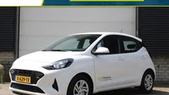 Atlas white Gebruikt 2024 Hyundai i10 Comfort Hatchback | € 17.585 (Eerlijke prijs)