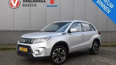 Gebruikt 2020 Suzuki Vitara Style SUV | € 20.700 (Eerlijke prijs)