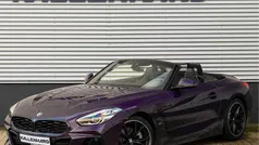 Paars (metallic) Gebruikt 2023 BMW Z4 M Sport Cabriolet | € 46.875 (Eerlijke prijs)