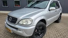 Zilver Gebruikt 2002 Mercedes ML270 SUV | € 4.999 (Duur)