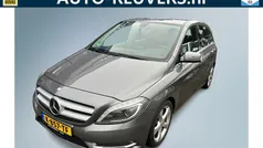 Grijs Gebruikt 2013 Mercedes B180 Prestige MPV | € 10.900 (Eerlijke prijs)