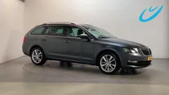 Grijs Gebruikt 2020 Skoda Octavia Business Line Stationwagen | € 14.650 (Goede deal)