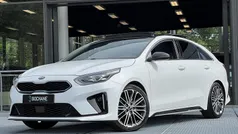 Wit Gebruikt 2020 Kia ProCeed Hatchback | € 21.695 (Eerlijke prijs)