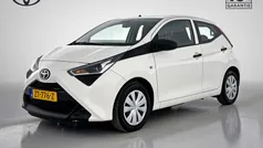 Wit Gebruikt 2019 Toyota Aygo Hatchback | € 10.995 (Eerlijke prijs)
