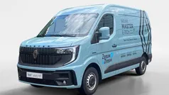 Gebruikt 2025 Renault Master Van | € 46.890 (Eerlijke prijs)