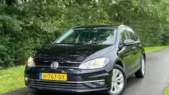 Zwart Gebruikt 2020 VW Golf VII Hatchback | € 11.950 (Eerlijke prijs)