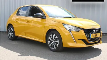 Gebruikt 2023 Peugeot 208 Active Hatchback | € 16.345 (Eerlijke prijs)
