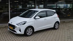 Wit Gebruikt 2021 Hyundai i10 Comfort Hatchback | € 15.400 (Eerlijke prijs)