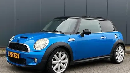 Blauw (metallic) Gebruikt 2008 Mini Cooper S Chili Hatchback | € 4.990 (Eerlijke prijs)