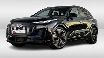 Occasion 2025 Audi Q6 e-tron Performance SUV | € 71.950 (Eerlijke prijs)