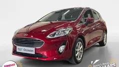 Rood Gebruikt 2021 Ford Fiesta Titanium Hatchback | € 16.445 (Eerlijke prijs)