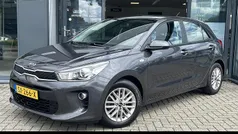Grijs Gebruikt 2018 Kia Rio Hatchback | € 12.345 (Eerlijke prijs)