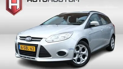 Grijs Gebruikt 2013 Ford Focus Trend Stationwagen | € 2.995 (Eerlijke prijs)