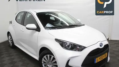 Occasion 2021 Toyota Yaris Active Hatchback | € 16.900 (Eerlijke prijs)