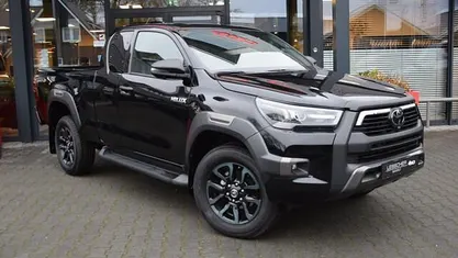 Occasion 2024 Toyota HiLux Pickup | € 49.950 (Super prijs)