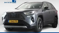 Grijs, metallic lak Gebruikt 2021 Toyota RAV4 Style SUV | € 37.850 (Eerlijke prijs)