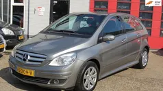 Grijs Gebruikt 2008 Mercedes B200 MPV | € 4.250 (Goede deal)