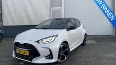 Wit Gebruikt 2024 Toyota Yaris Hybrid Edition Hatchback | € 28.995 (Eerlijke prijs)