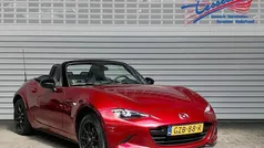 Rood Gebruikt 2021 Mazda MX5 Signature Cabriolet | € 25.900 (Goede deal)