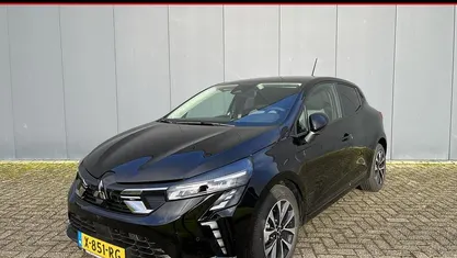 Occasion Mitsubishi Colt Intense 91 PK (66 kW) 2024 Zwart Hatchback