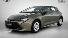 Groen Gebruikt 2021 Toyota Corolla Comfort Hatchback | € 21.950 (Eerlijke prijs)