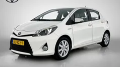 Wit Gebruikt 2012 Toyota Yaris Hybrid Limited Hatchback | € 10.440 (Eerlijke prijs)