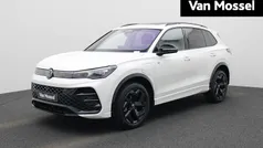 Wit Gebruikt 2024 VW Tiguan R-line Edition SUV | € 57.900 (Eerlijke prijs)