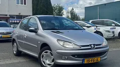 Grijs Gebruikt 2000 Peugeot 206 Hatchback | € 650 (Goede deal)