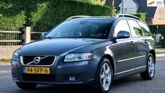 Grijs Gebruikt 2011 Volvo V50 Stationwagen | € 4.945 (Eerlijke prijs)