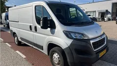 Grijs Gebruikt 2020 Peugeot Boxer Premium Van | € 12.850 (Super prijs)