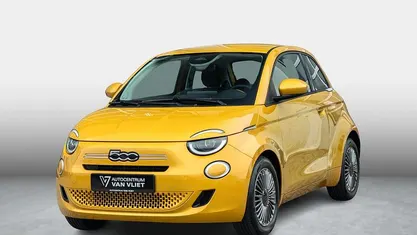 Geel Nieuw 2025 Fiat 500 Launch Edition Hatchback | € 26.990 (Eerlijke prijs)