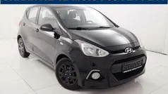 Zwart Gebruikt 2015 Hyundai i10 Blackline Hatchback | € 7.450 (Eerlijke prijs)