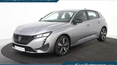 Grijs, metallic lak Gebruikt 2022 Peugeot 308 Hatchback | € 22.700 (Super prijs)
