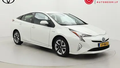 Wit Gebruikt 2016 Toyota Prius Hatchback | € 18.499 (Eerlijke prijs)