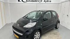 Zwart Gebruikt 2012 Peugeot 107 Hatchback | € 3.499 (Goede deal)