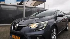 Grijs Gebruikt 2017 Renault Mégane IV Zen Hatchback | € 11.250 (Eerlijke prijs)