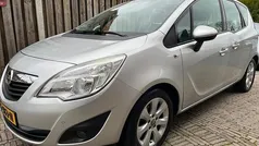 Grijs Gebruikt 2010 Opel Meriva Cosmo MPV | € 3.750 (Eerlijke prijs)