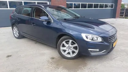 Occasion Volvo V60 Summum 181 PK (133 kW) 2014 Stationwagen