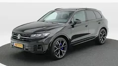 Zwart Nieuw 2025 VW Touareg R-line SUV | € 98.850 (Goede deal)