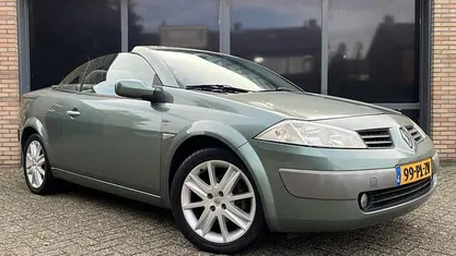 Occasion Renault Mégane Cabriolet Luxe 135 PK (99 kW) 2004 Cabriolet