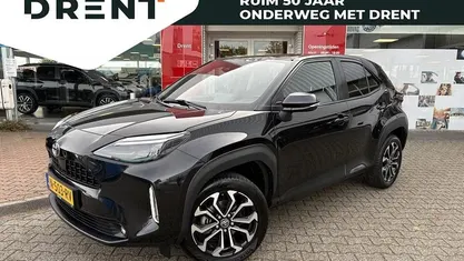 Zwart Gebruikt 2021 Toyota Yaris Edition MPV | € 24.595 (Goede deal)