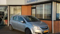 Grijs Gebruikt 2010 Opel Corsa Edition Hatchback | € 4.750 (Eerlijke prijs)