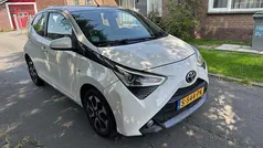 Wit Gebruikt 2020 Toyota Aygo X-clusiv Hatchback | € 9.795 (Goede deal)