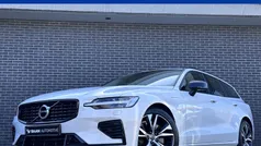 Gebruikt 2021 Volvo V60 R-Design Stationwagen | € 29.900 (Super prijs)