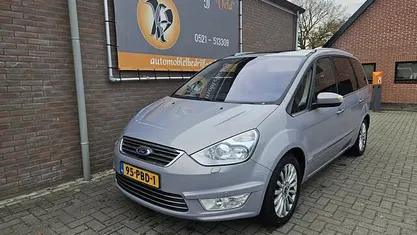 Grijs (metallic) Gebruikt 2011 Ford Galaxy Titanium MPV | € 1.995 (Super prijs)