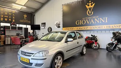 Grijs Gebruikt 2005 Opel Corsa Hatchback | € 1.350 (Eerlijke prijs)
