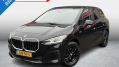 Zwart Gebruikt 2024 BMW 218 Stationwagen | € 30.999 (Eerlijke prijs)