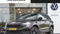 Zwart Gebruikt 2023 Skoda Karoq Business Line SUV | € 36.945 (Eerlijke prijs)